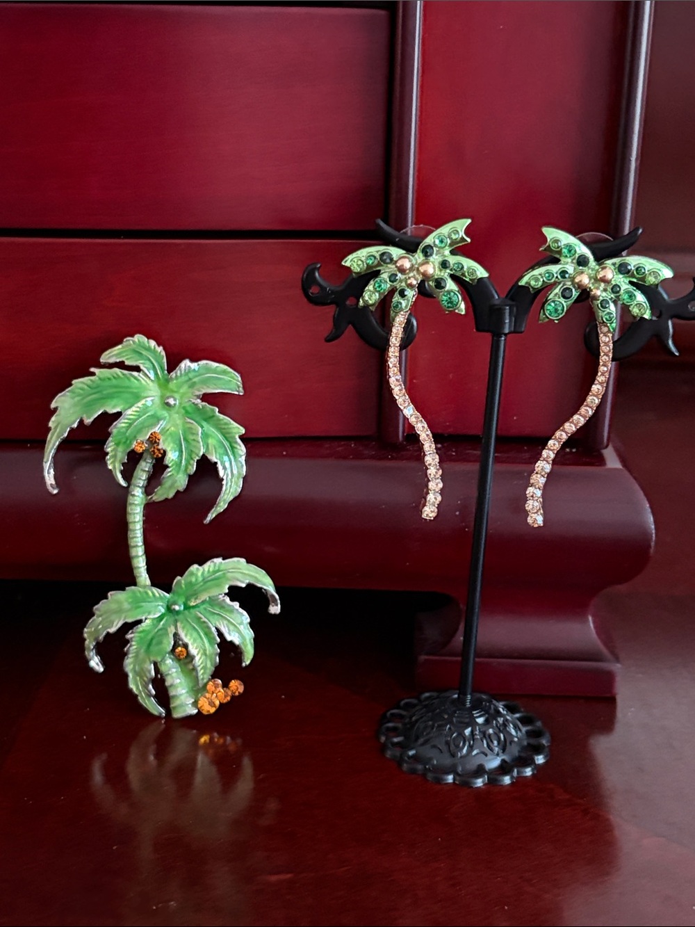 Palm Tree Brooch and Dangle Earrings Set